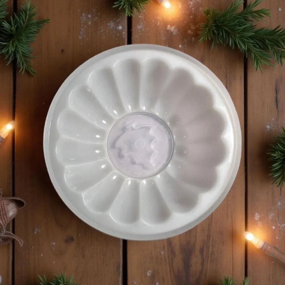 Vintage Tupperware 3 PC Jello Mold Christmas Tree 8”